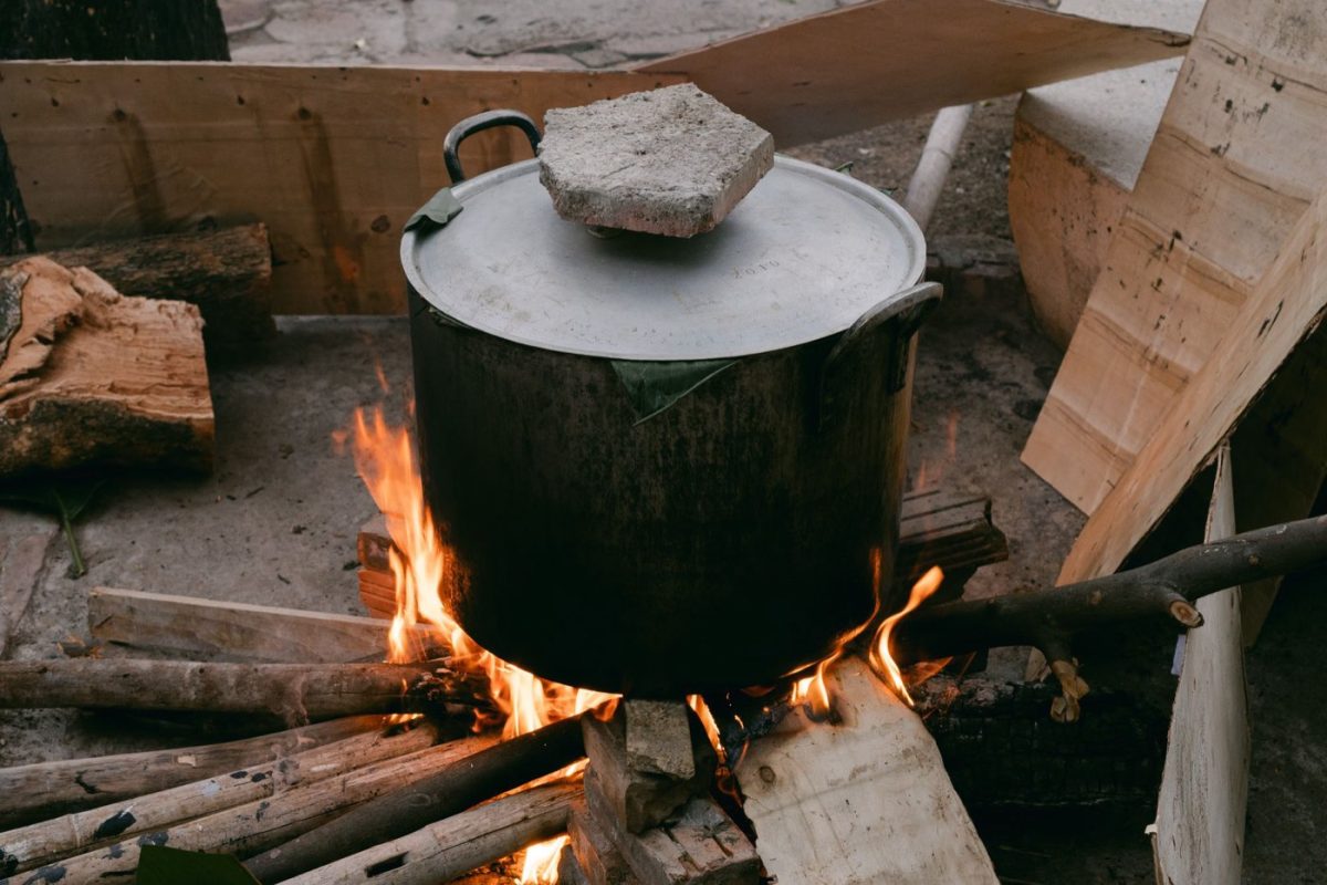 Cuisiner en itinérance avec produits locaux : recettes et astuces
