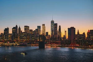 La skyline de New York au bord de l’eau