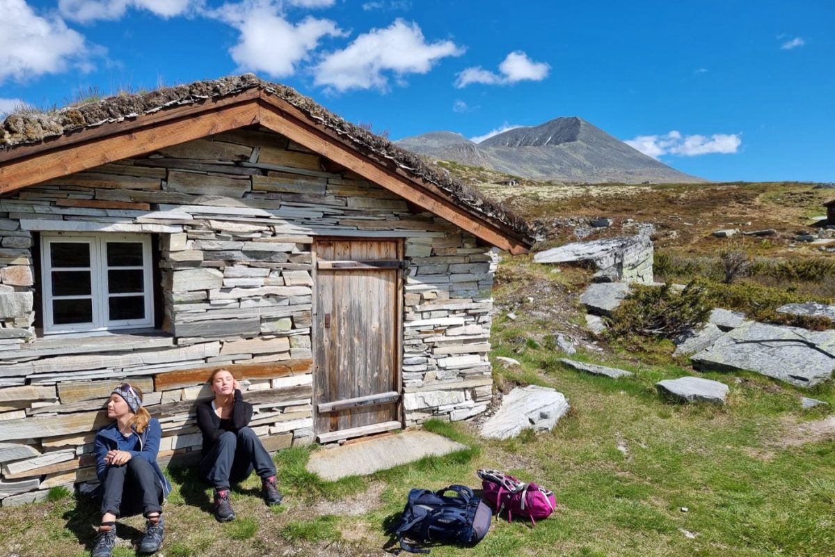 Refuge de montagne vs gîte rural : guide comparatif